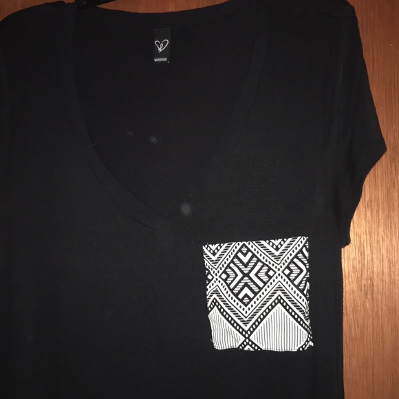 V Neck Tee - Picture 2 of 3